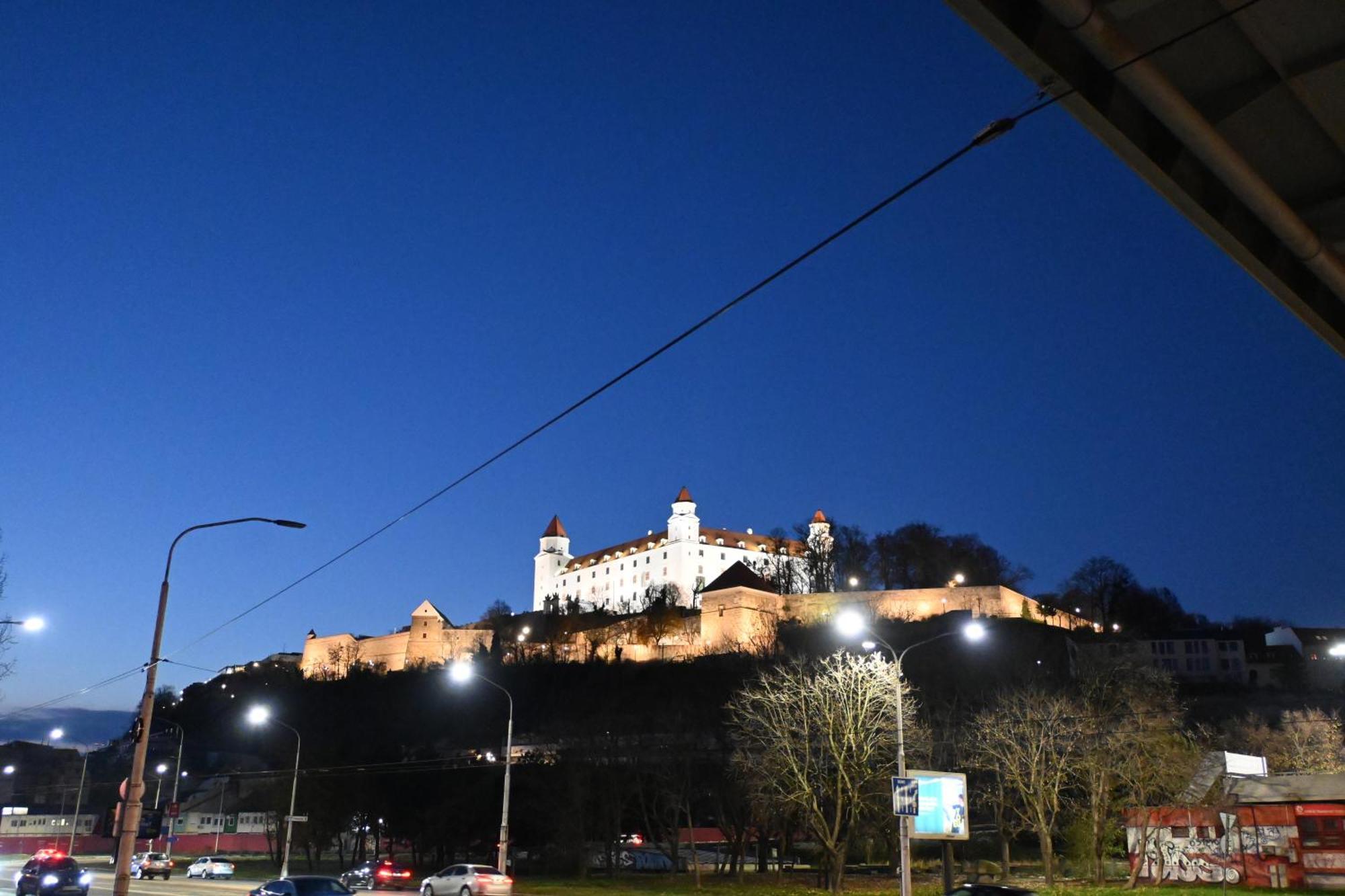Extralarge Queen Room In The Heart Of Bratislava With Terrace 외부 사진