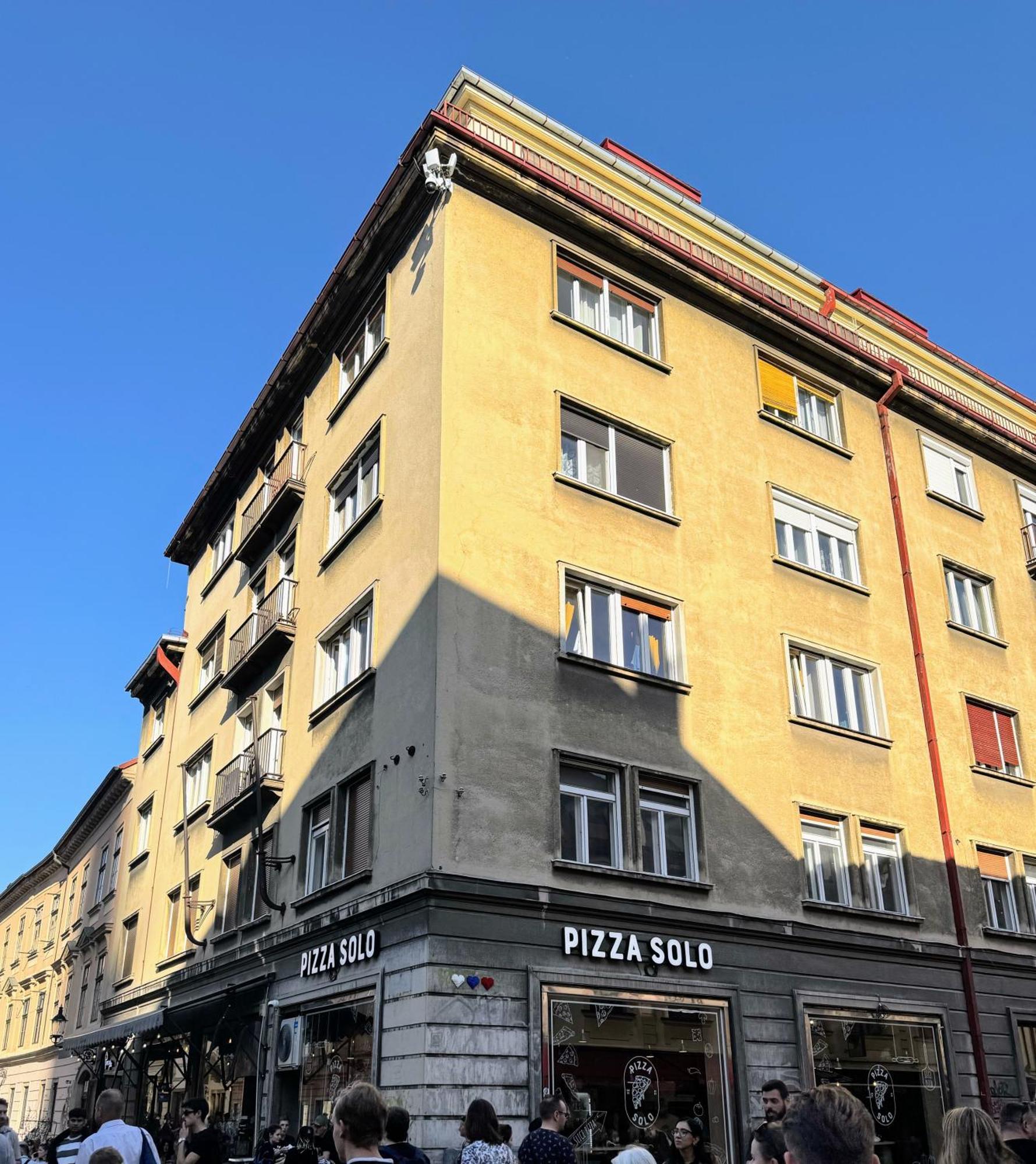 Extralarge Queen Room In The Heart Of Bratislava With Terrace 외부 사진